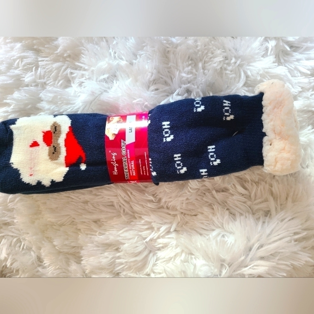 TRÏBE winter Thermal Sherpa Fleece Lined Christmas Socks Size 5-7 NWT